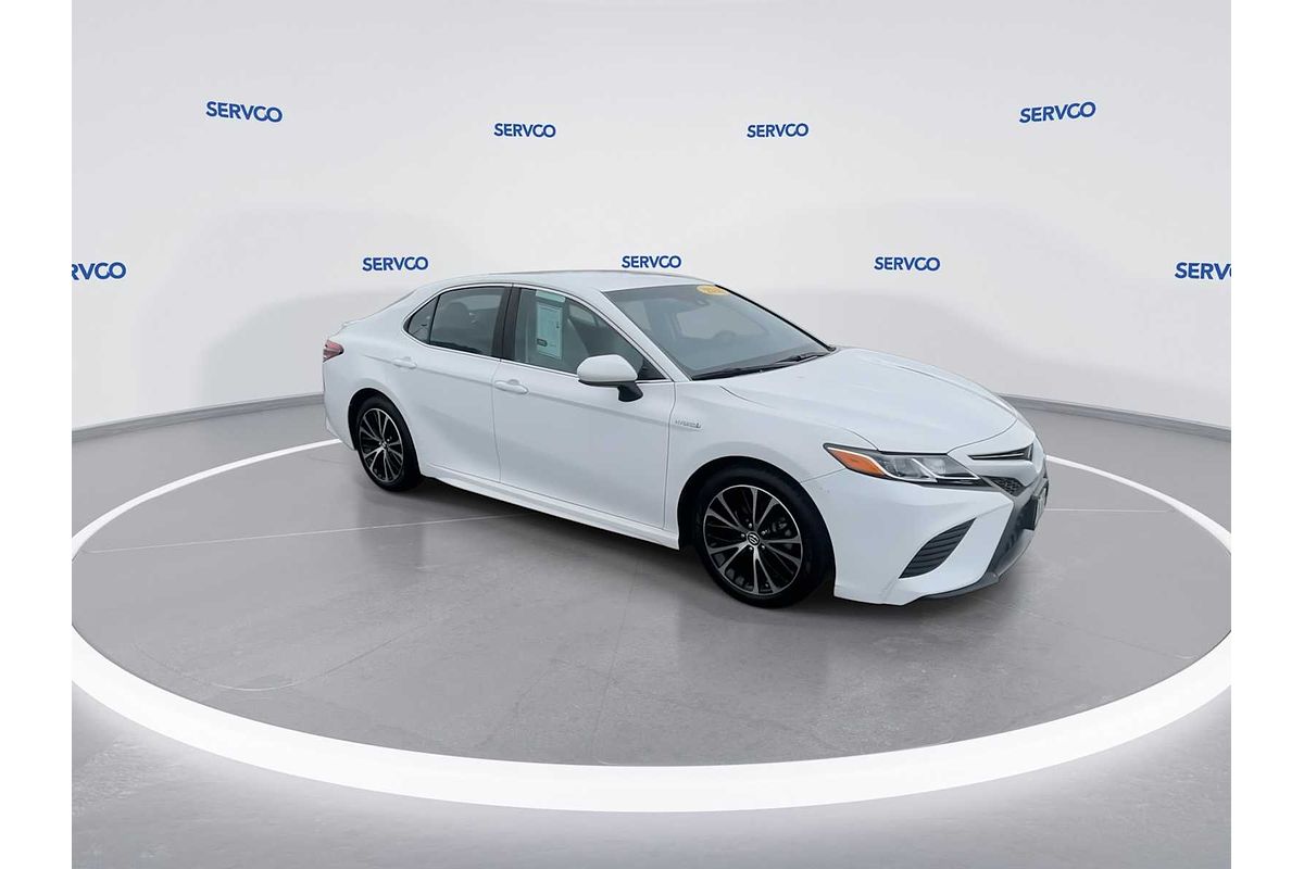 2018 Toyota Camry Hybrid SE
