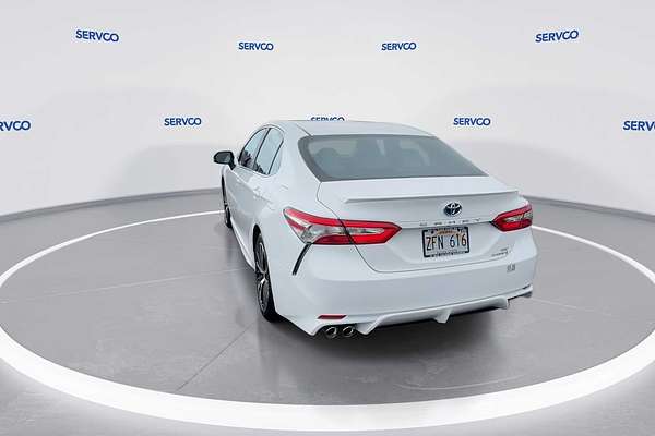 2018 Toyota Camry Hybrid SE