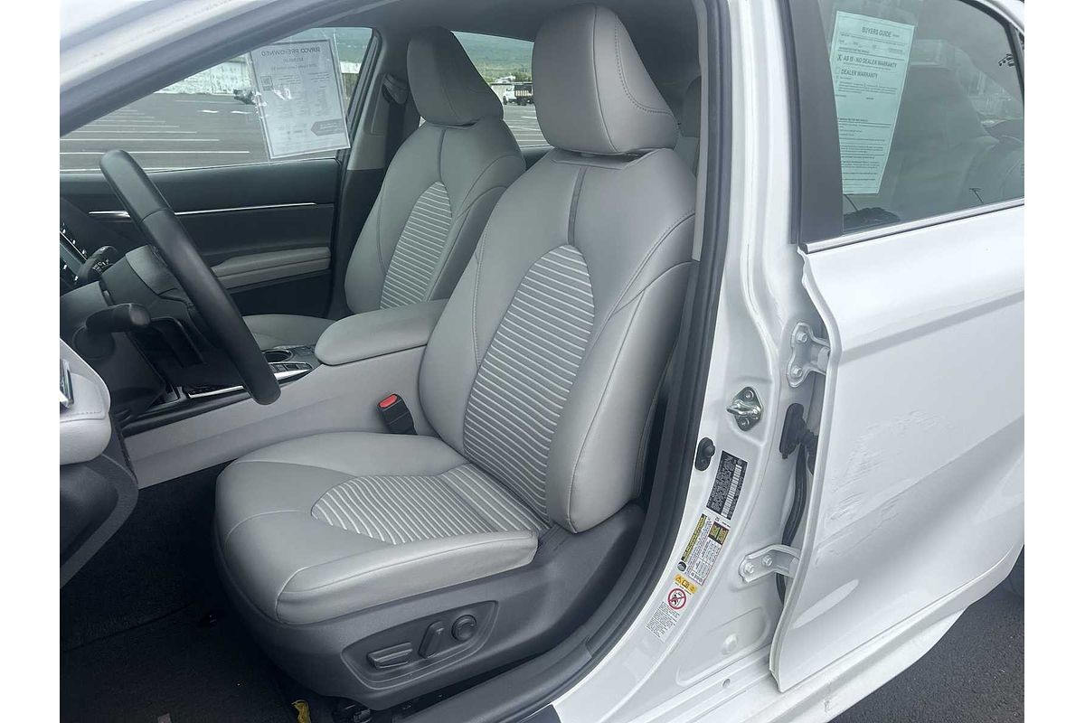 2018 Toyota Camry Hybrid SE