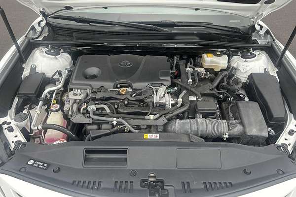 2018 Toyota Camry Hybrid SE