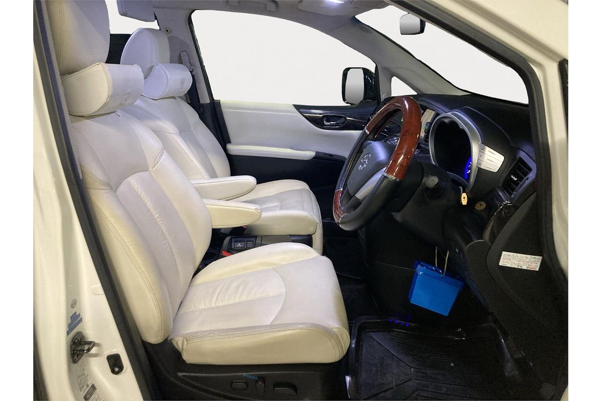 2011 Nissan Elgrand Rider Enchante PE52