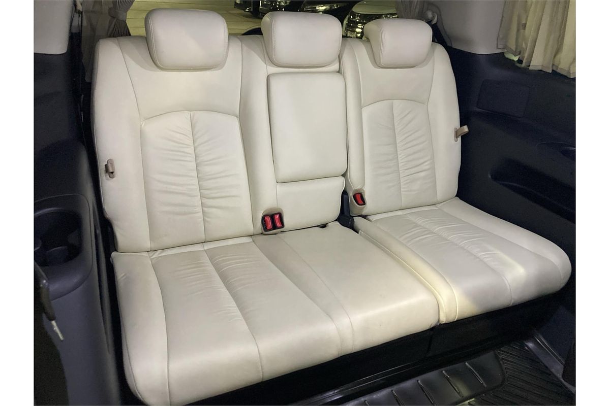 2011 Nissan Elgrand Rider Enchante PE52