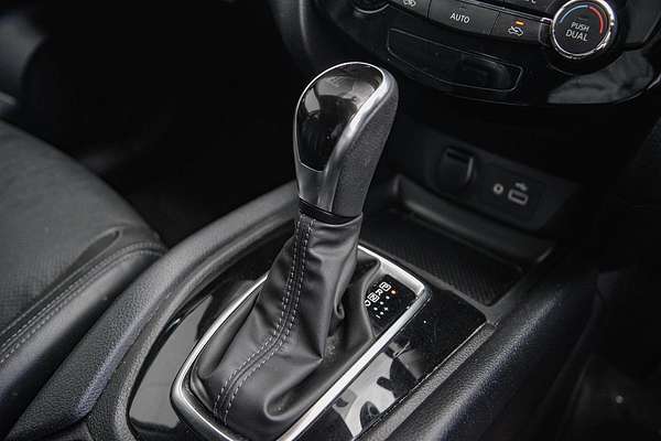 2021 Nissan X-TRAIL ST-L T32