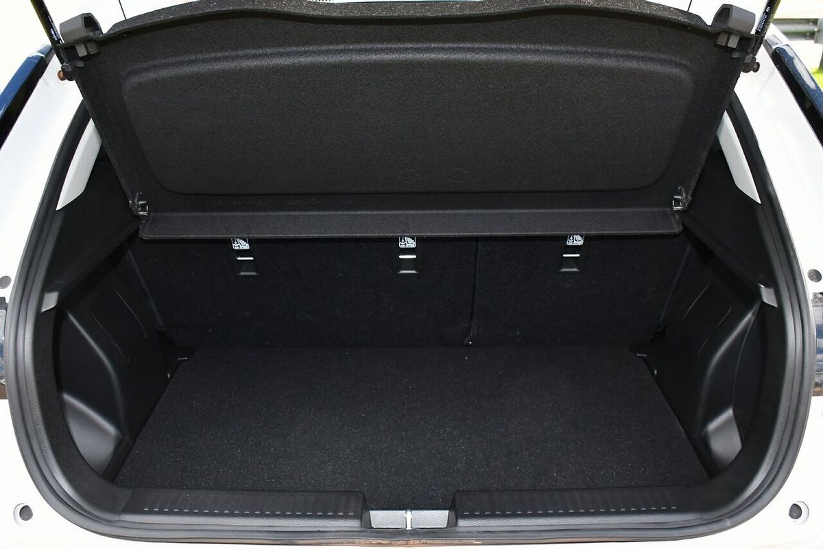 2025 Suzuki Fronx Hybrid KW