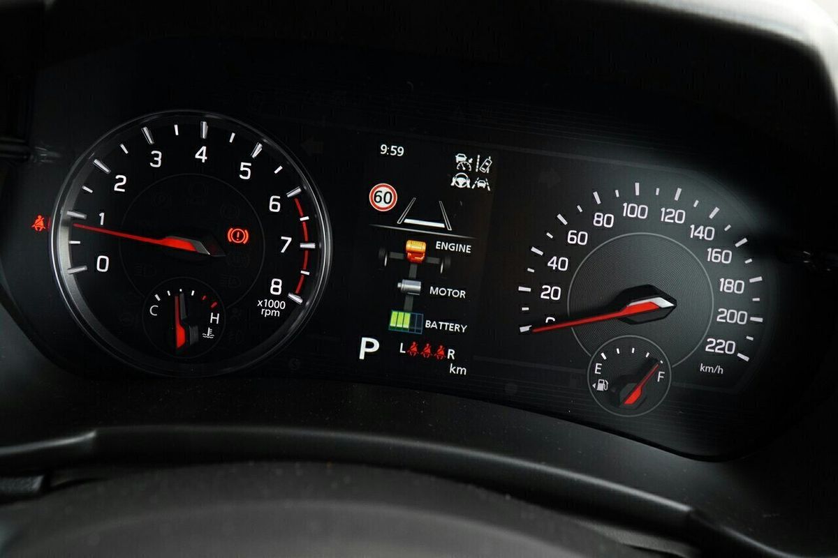 2025 Suzuki Swift Hybrid GLX UZ