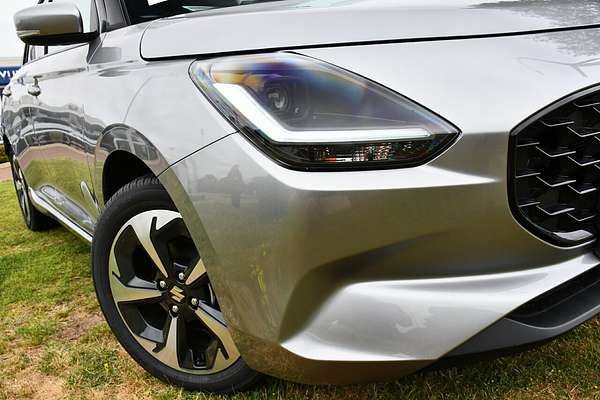 2025 Suzuki Swift Hybrid GLX UZ