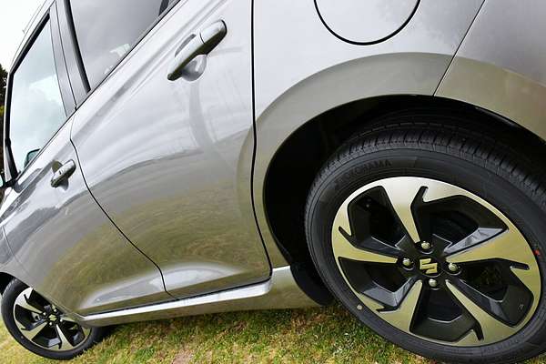 2025 Suzuki Swift Hybrid GLX UZ