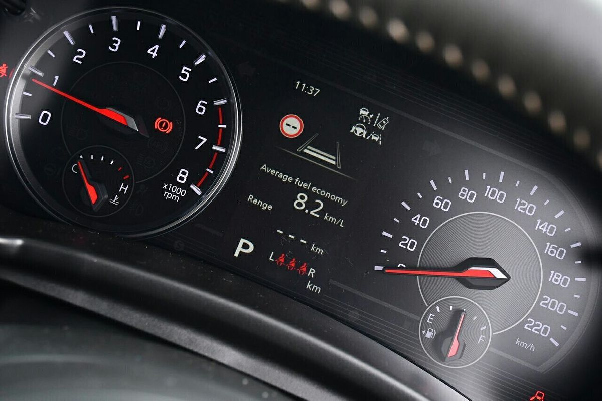 2025 Suzuki Swift Hybrid GLX UZ