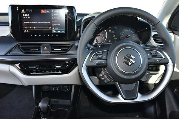 2025 Suzuki Swift Hybrid GLX UZ