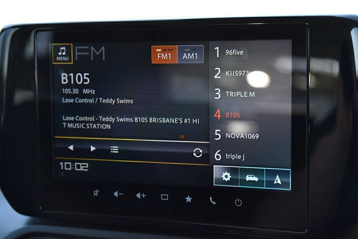 2025 Suzuki Swift Hybrid GLX UZ