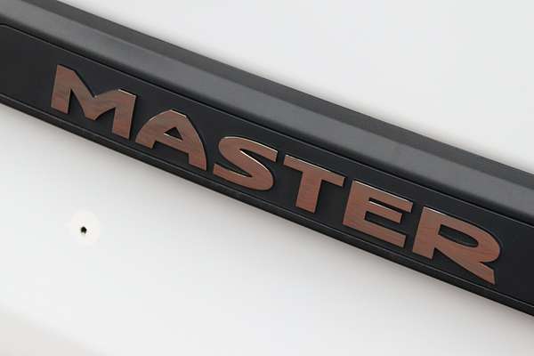 2024 Renault Master Pro 110kW X62 Phase 2 MWB Mid Roof