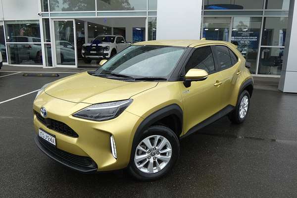 2021 Toyota YARIS CROSS GXL HYBRID MXPJ10R