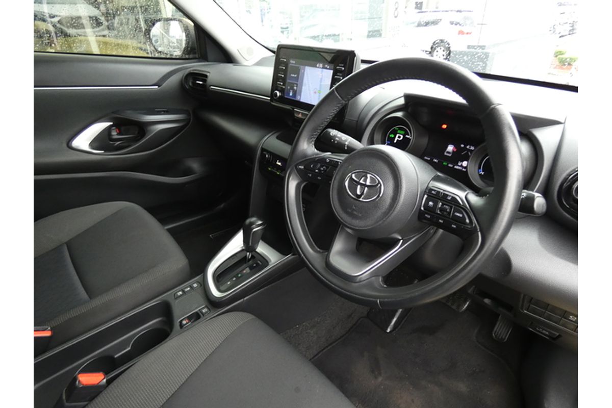 2021 Toyota YARIS CROSS GXL HYBRID MXPJ10R