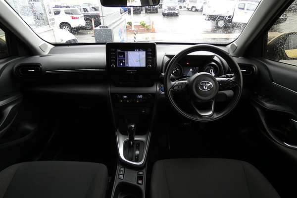 2021 Toyota YARIS CROSS GXL HYBRID MXPJ10R