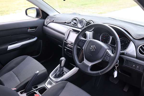 2016 Suzuki Vitara RT-S LY