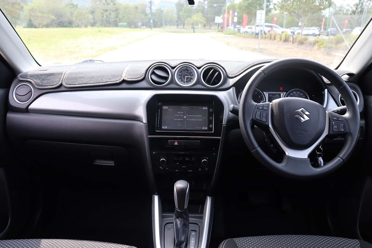 2016 Suzuki Vitara RT-S LY