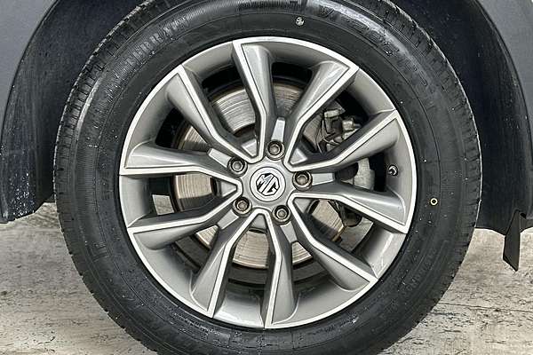 2022 MG HS Vibe SAS23