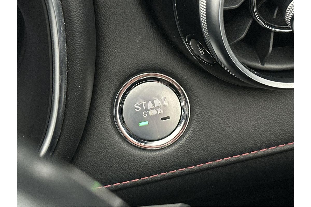 2022 MG HS Vibe SAS23