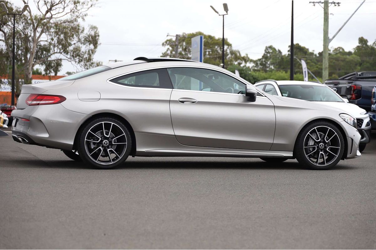 2019 Mercedes-Benz C-Class C200 C205