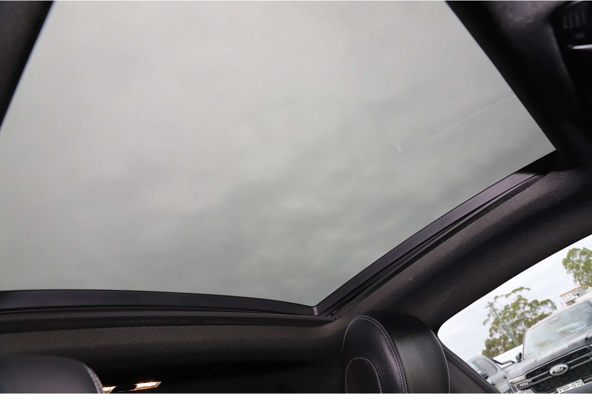 2019 Mercedes-Benz C-Class C200 C205