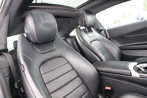 2019 Mercedes-Benz C-Class C200 C205