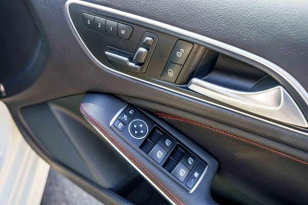 2015 Mercedes-Benz A-Class A250 Sport W176