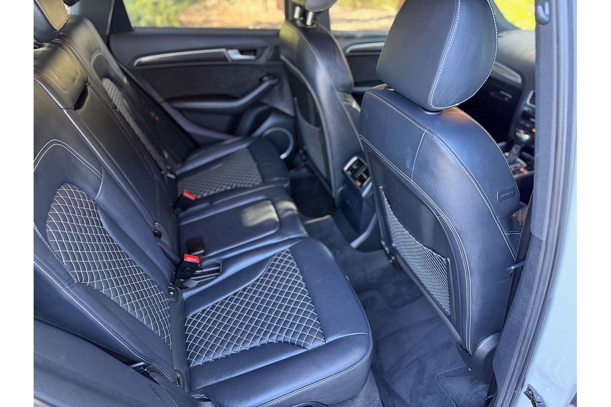 2015 Audi SQ5 TDI 8R