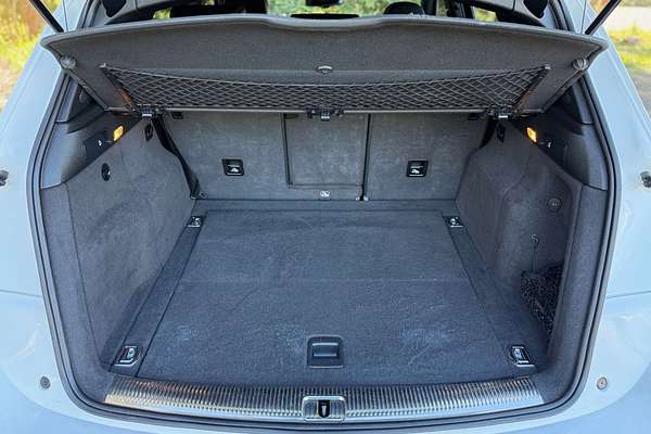 2015 Audi SQ5 TDI 8R