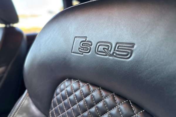2015 Audi SQ5 TDI 8R