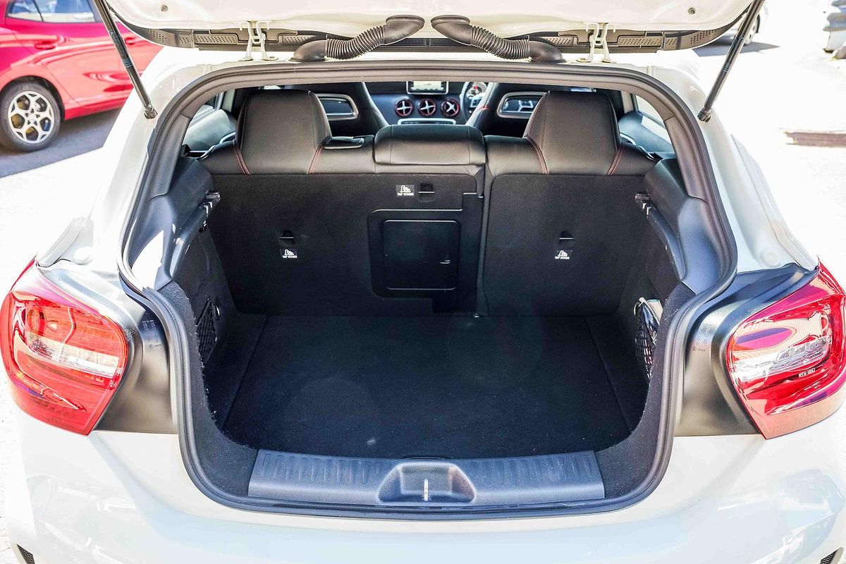 2015 Mercedes-Benz A-Class A250 Sport W176