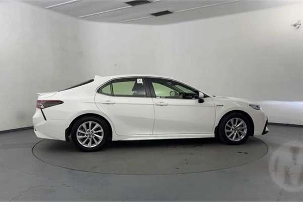 2022 Toyota Camry Ascent Sport AXVH70R