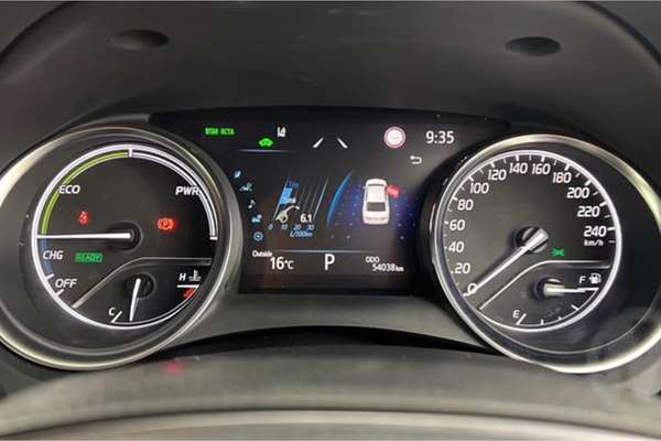 2022 Toyota Camry Ascent Sport AXVH70R