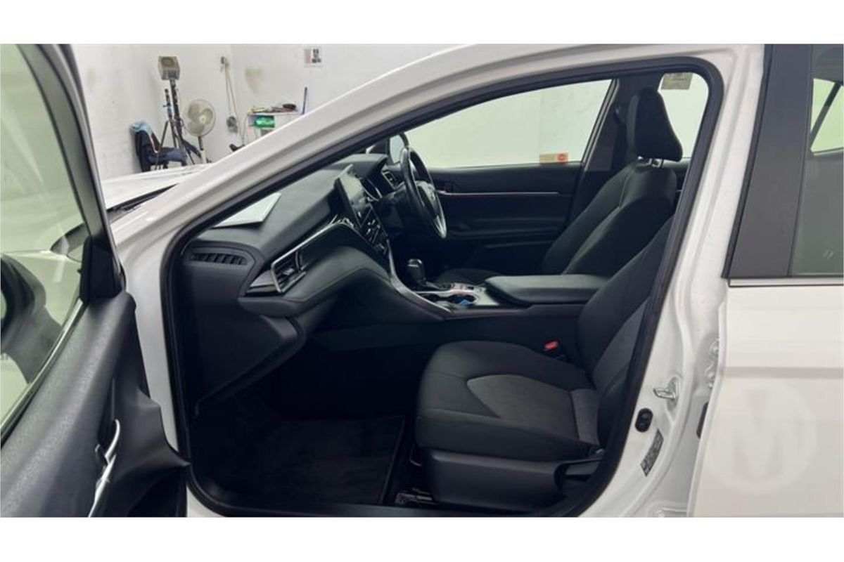 2022 Toyota Camry Ascent Sport AXVH70R