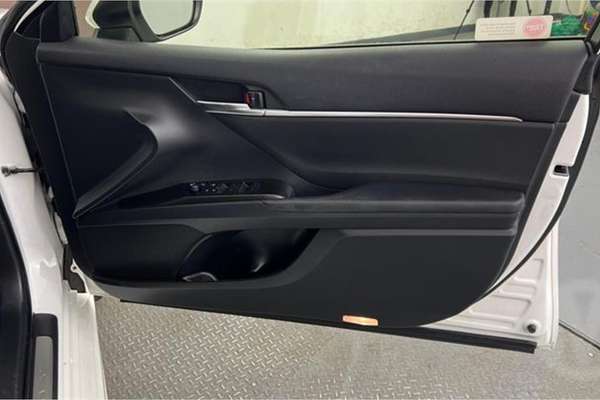 2022 Toyota Camry Ascent Sport AXVH70R