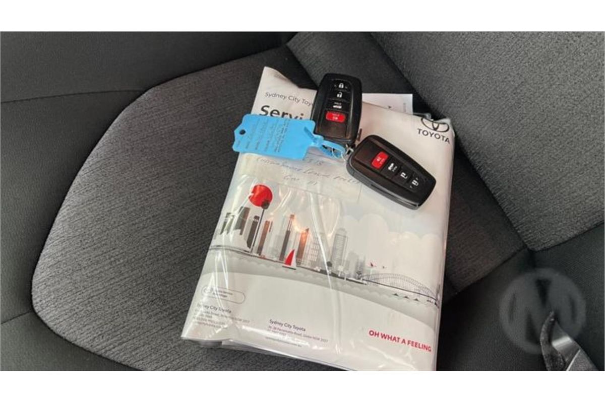 2022 Toyota Camry Ascent Sport AXVH70R