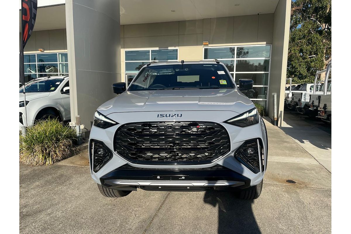 2025 Isuzu MU-X X-TERRAIN