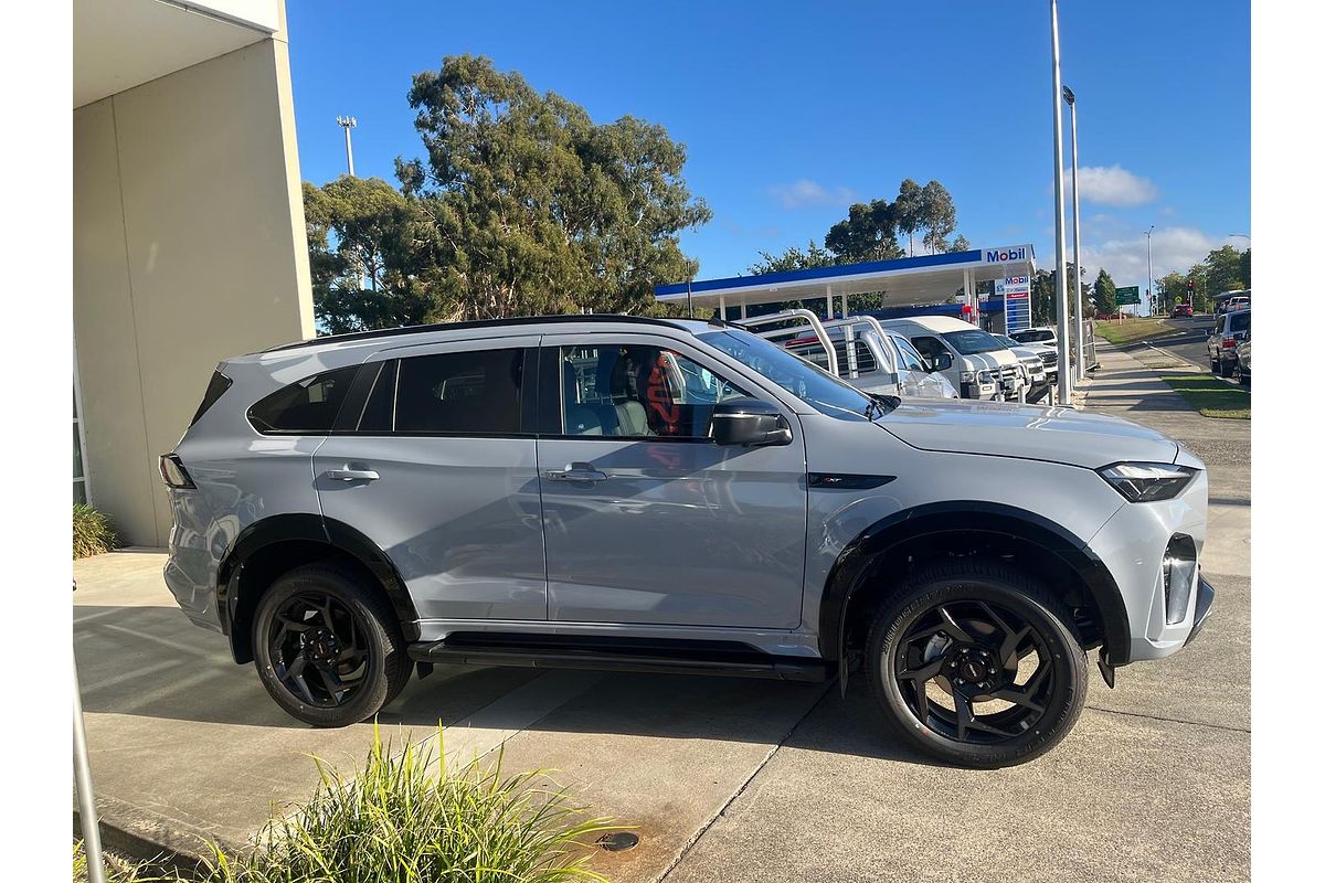 2025 Isuzu MU-X X-TERRAIN