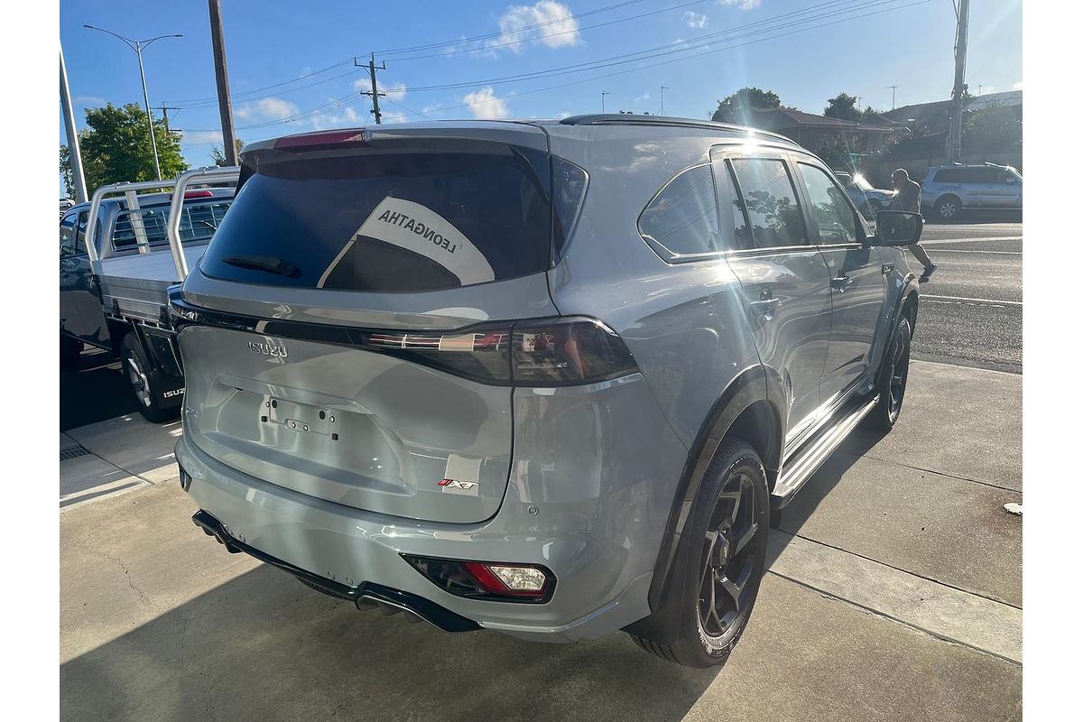 2025 Isuzu MU-X X-TERRAIN