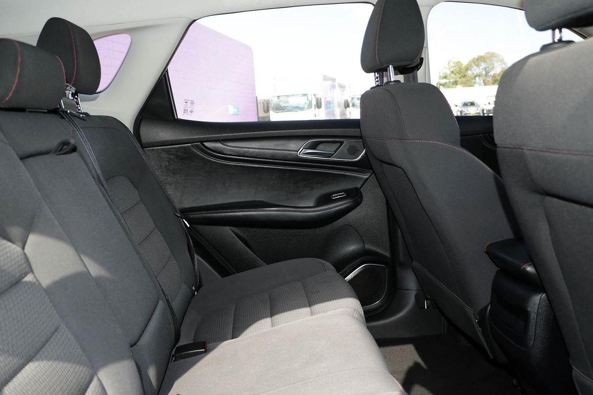 2021 MG HS Core SAS23