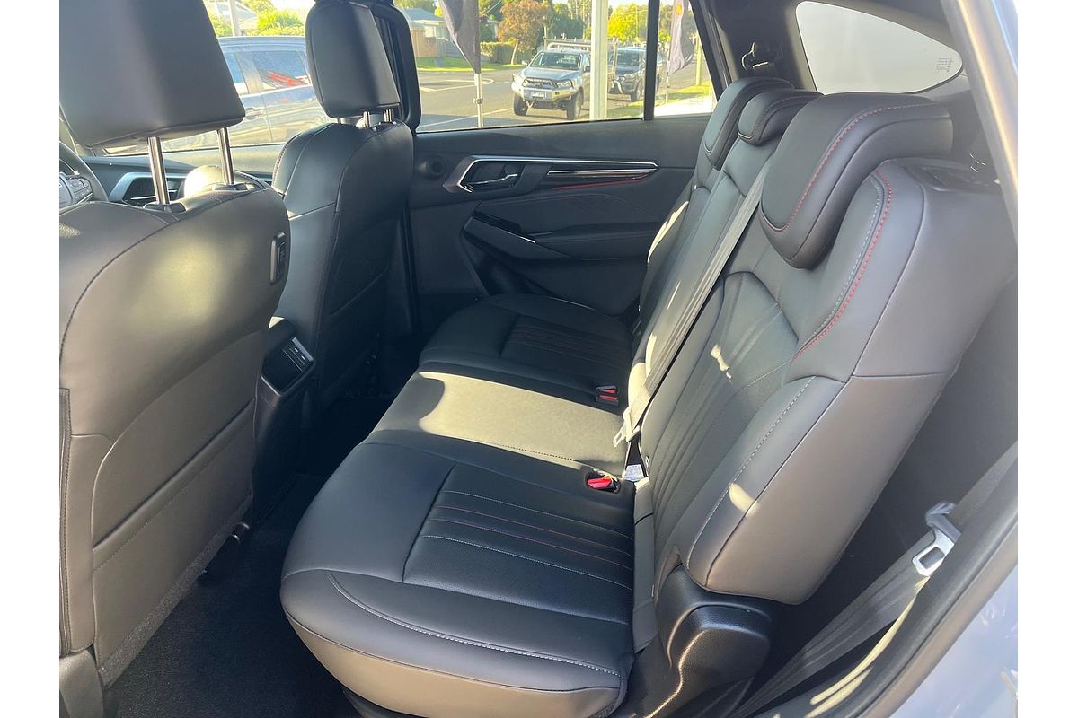 2025 Isuzu MU-X X-TERRAIN