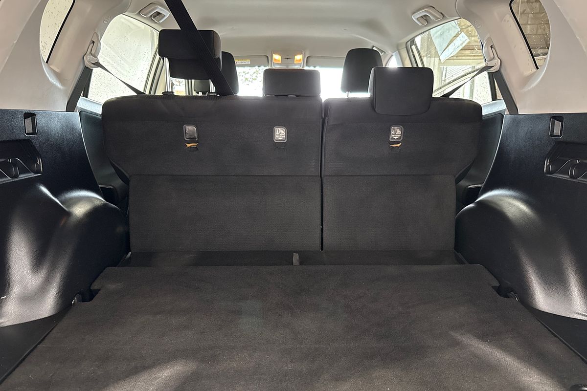 2018 Toyota RAV4 GX ASA44R