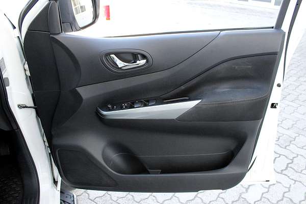 2021 Nissan Navara ST D23 4X4