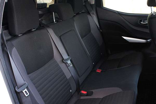 2021 Nissan Navara ST D23 4X4