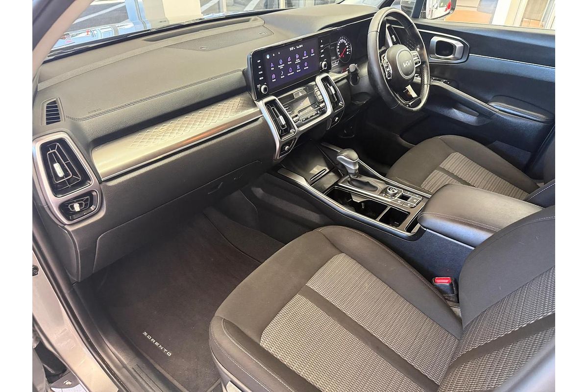 2022 Kia Sorento Sport MQ4