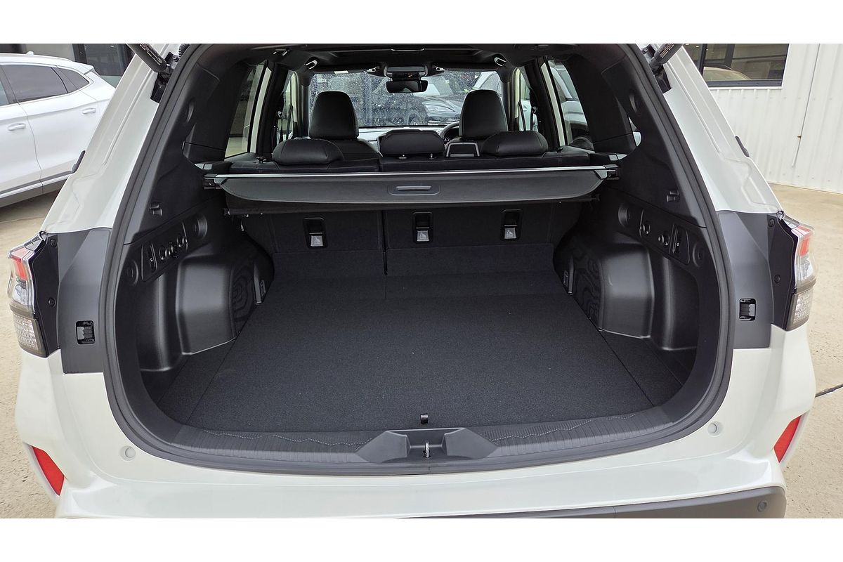 2025 Subaru Forester Sport S6