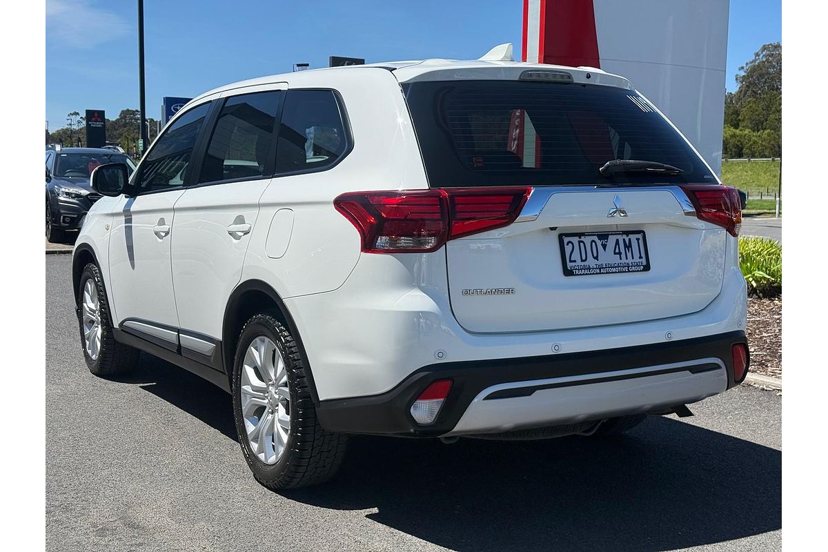 2021 Mitsubishi Outlander ES ZL