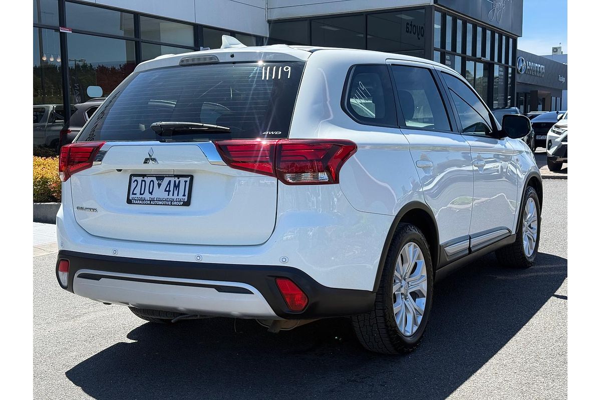 2021 Mitsubishi Outlander ES ZL