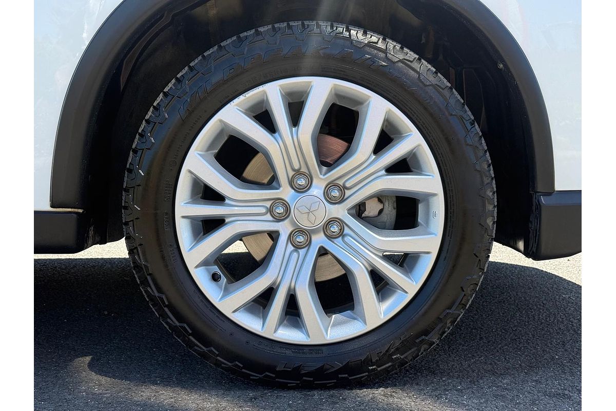 2021 Mitsubishi Outlander ES ZL