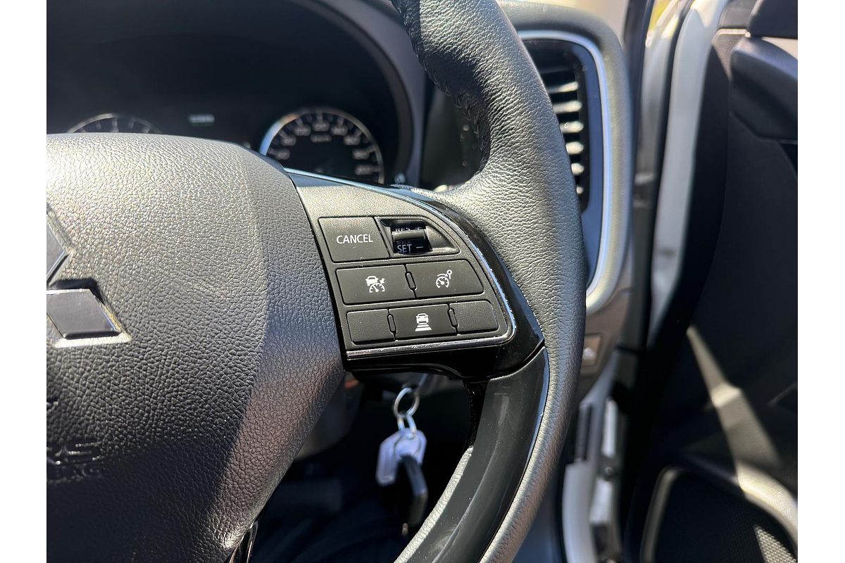 2021 Mitsubishi Outlander ES ZL