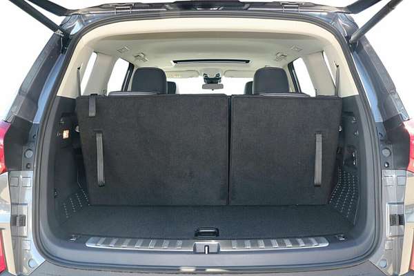 2025 LDV D90 Executive SV9A